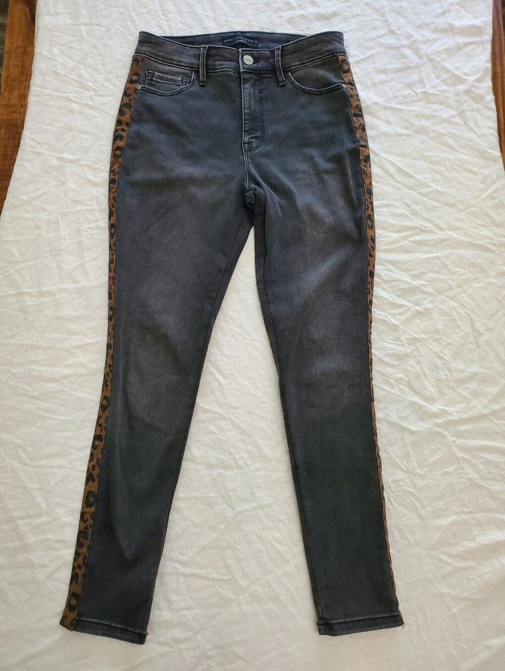 Sanctuary Denim Social Ankle Skinny Jeans Size 27 Gray Leopard Side Stripe